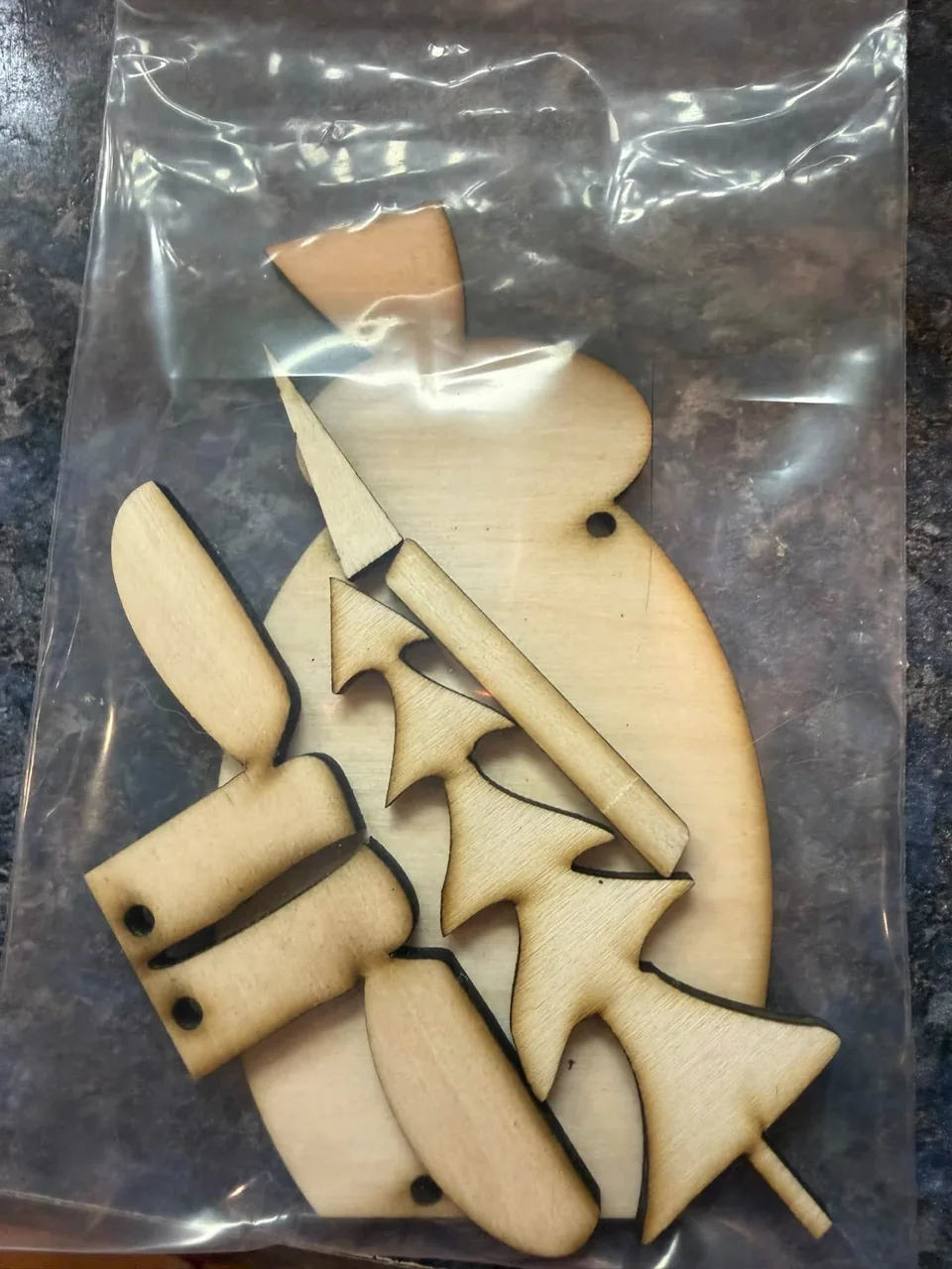 Wooden tree and snowman craft pieces